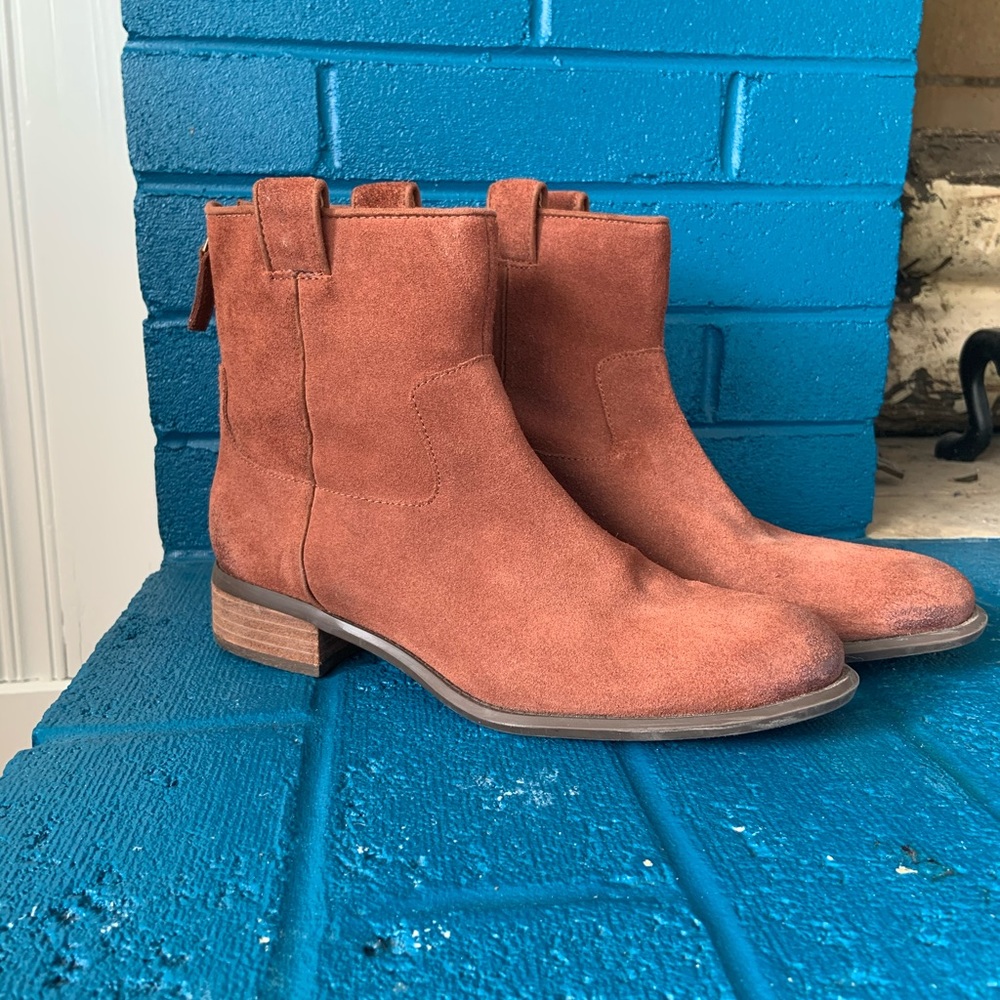 Nine West rusty booties
